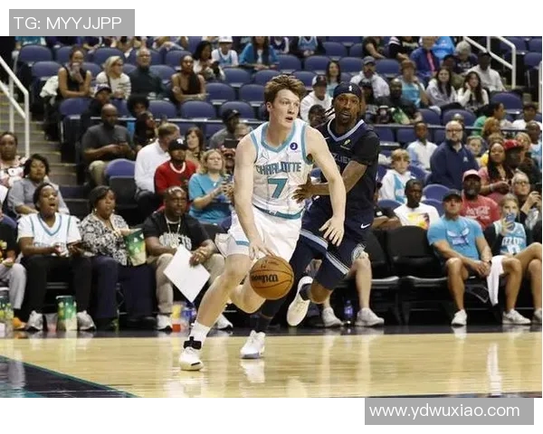 冷知识惊艳!克尼佩尔前8场25记三分刷新NBA历史 冷知识惊艳!克尼佩尔前8场25记三分刷新NBA历史