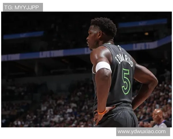 单节打爆!森林狼首节3人得分上双,领先爵士28分 单节打爆!森林狼首节3人得分上双,领先爵士28分