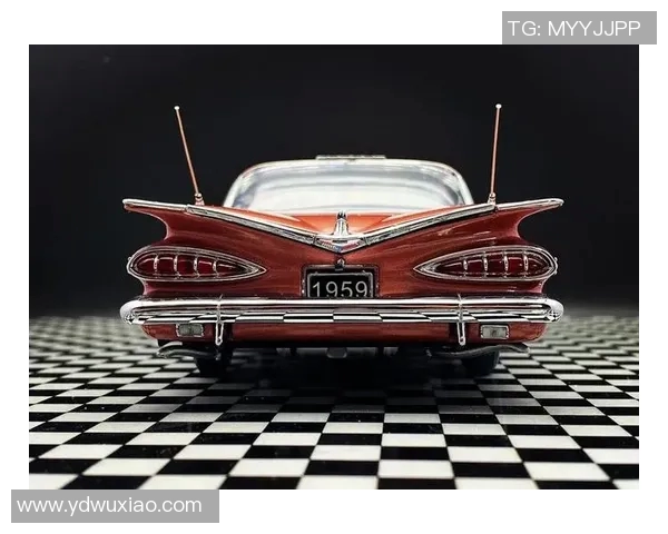 爱车与球鞋！布克晒出以他的雪佛兰 Impala轿车为灵感的Book 1