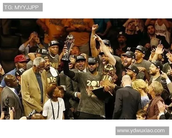 16年总决赛，骑士连赢三场逆天翻盘！那这三场詹皇什么数据？