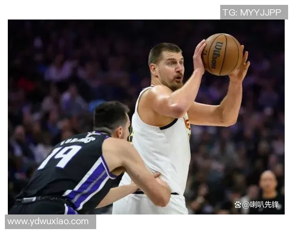 约基奇缺阵天没塌！穆雷33分弑杀独行侠，掘金残阵三连胜亮出冠军底色